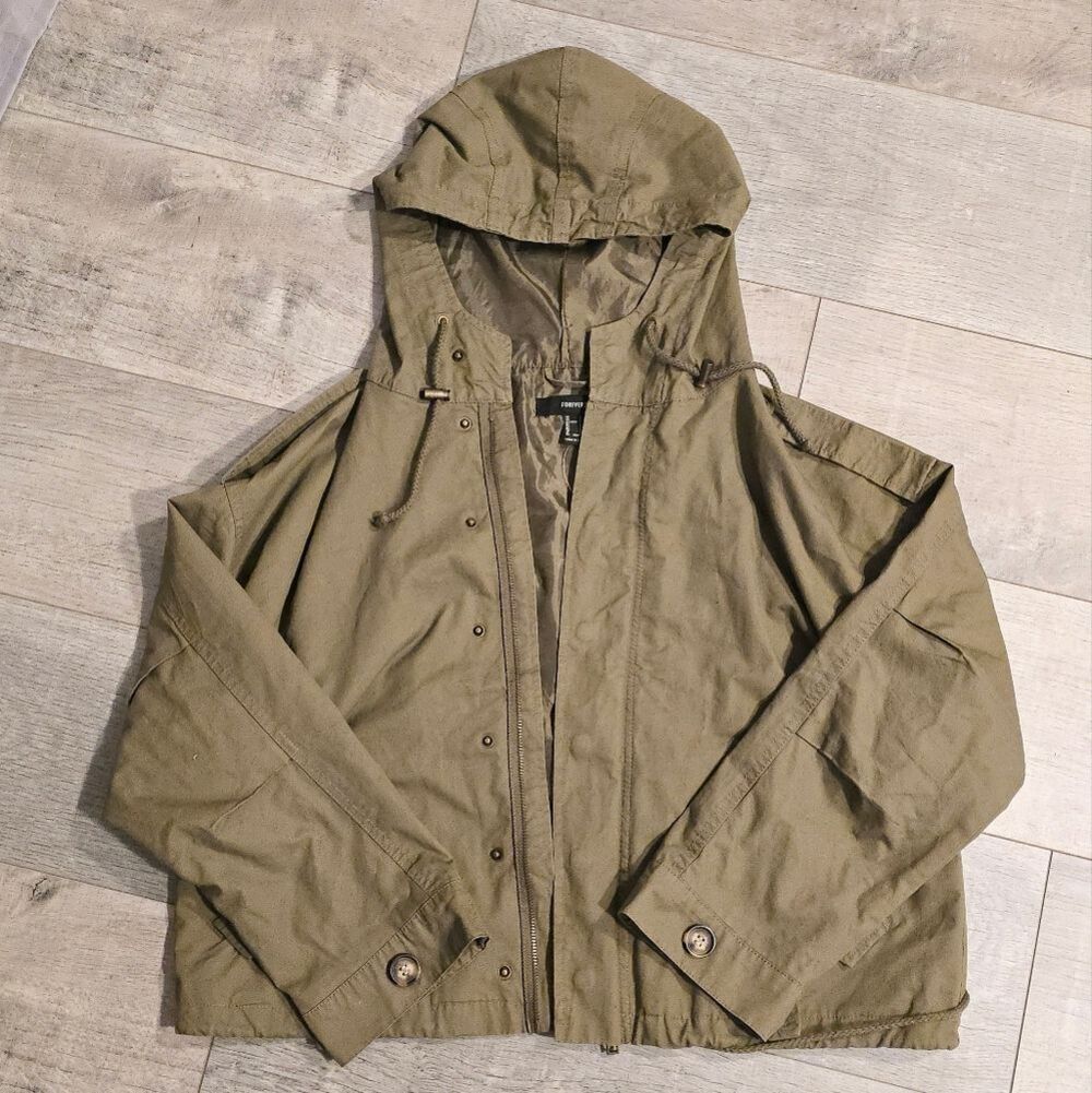 Forever 21 khaki utility hooded jacket Women S NWOT